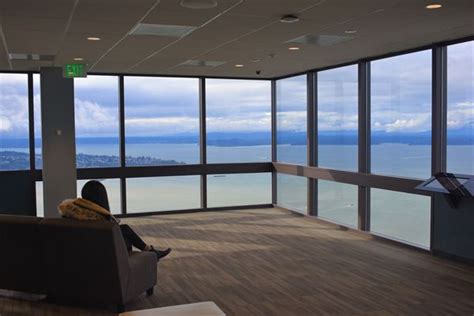 Sky View Observatory - Seattle, WA - Wedding Venue