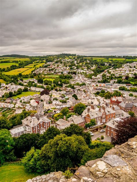 15 Best Things to Do in Totnes (Devon, England) - The Crazy Tourist