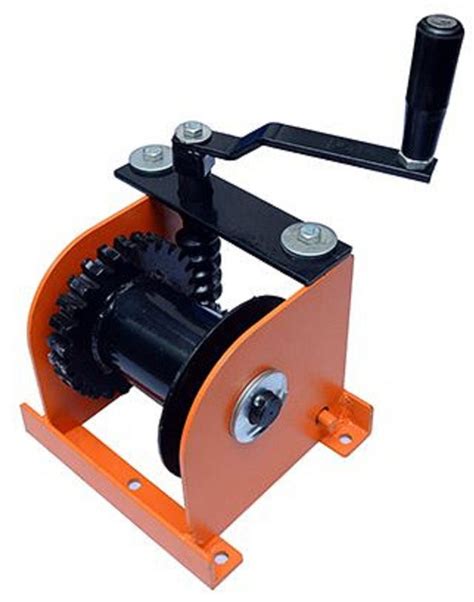 Mild Steel Manual Hand Operated Winches, For Construction,Warehouse, Capacity: 500 Kg - 3 Ton ...