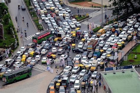 Bangalore Has The Sixth Worst Traffic In The World, Says TomTom Traffic Index | WhatsHot Bangalore