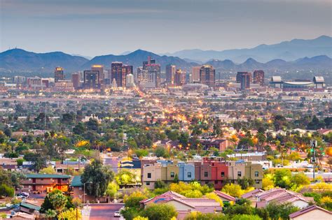 5 Reasons to Love and Hate Phoenix, Arizona