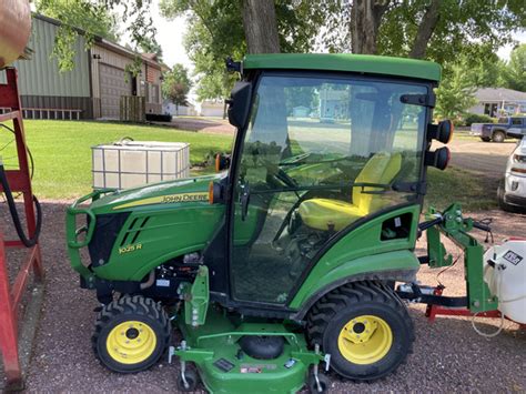 2019 John Deere 1025R - Compact Utility Tractors - John Deere MachineFinder