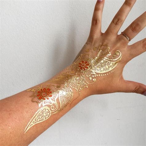 50 Gold Tattoo Designs And Ideas For Women - Feel Like a Queen (2019)