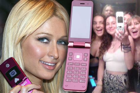 Gen Z obsessed with old-fashioned flip phones from the 2000s: ‘I think that era was fun’