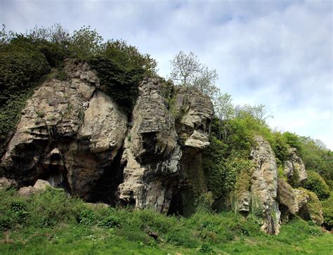 Ancient Cave Dwellings | Early Human Caves | DK Find Out