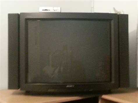 NairobiMail: Sony Trinitron 34inch TV with Free DVD Player