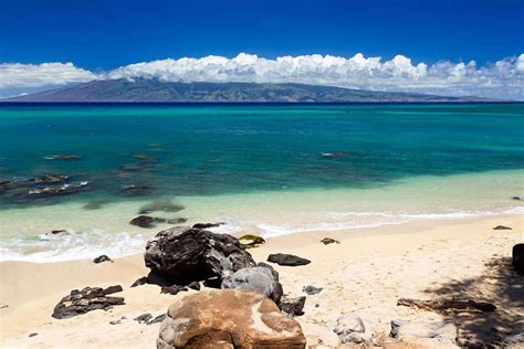 The 16 BEST Beaches in Molokai, Hawaii