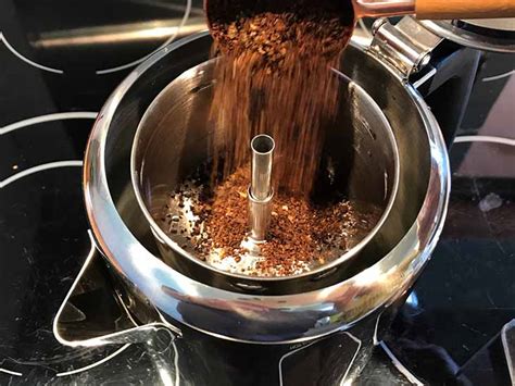 How To Use A Percolator To Make Coffee On A Stovetop