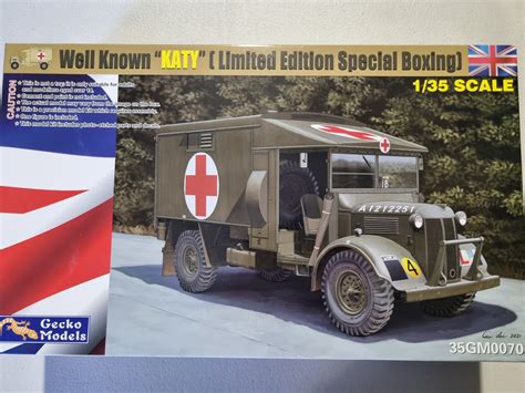 Gecko 1:35 "Katy" ambulance – Kits N Krafts