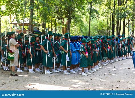 Girl Scouts camp editorial photography. Image of girl - 25747912