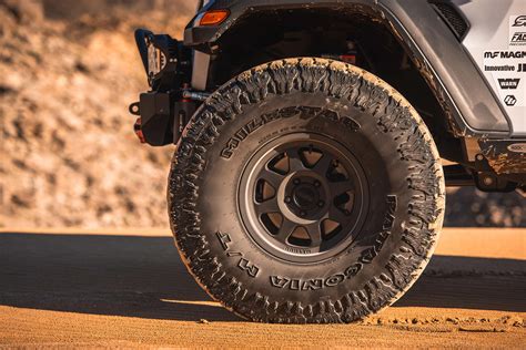 GOING BIG: A GENERAL GUIDE TO GOING TO 40-INCH TIRES - Milestar Tires