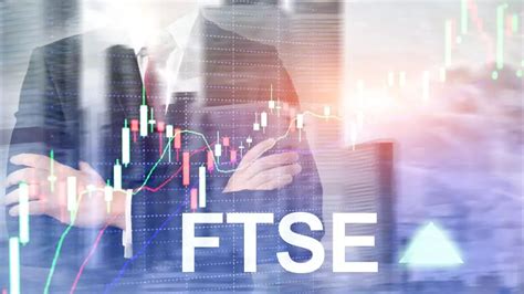 FTSE 100 edges higher - UK Investor Magazine