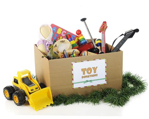 Tips For Buying & Recycling Toys This Holiday Season - RecycleNation