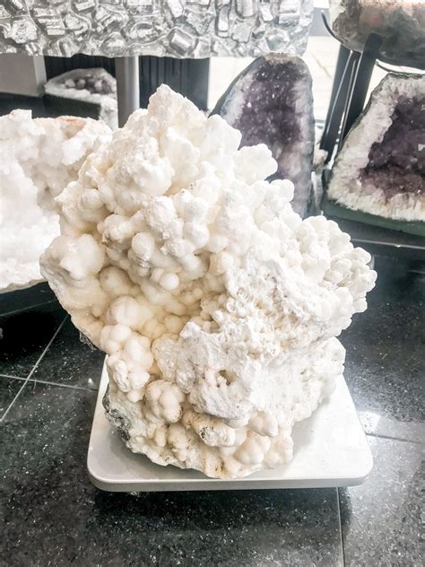 Large Calcite Formation | Delmaestro