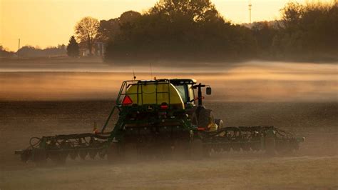 Kentucky agriculture on pace to achieve record cash receipts | whas11.com