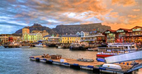 V&A Waterfront - Cape Town Destinations | Rhino Africa