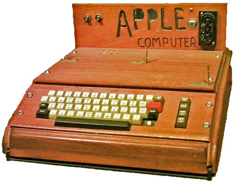 The History Behind the First Apple Computer | History of Yesterday