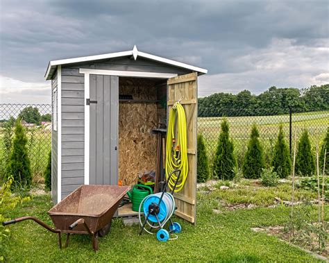 Garden hose storage ideas: 7 clever solutions | Gardeningetc