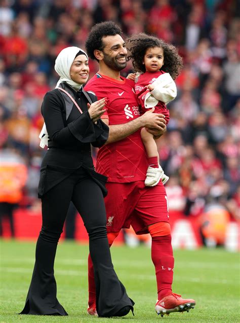 Heartwarming Moments:Liverpool star Mohamed Salah enjoys quality family ...