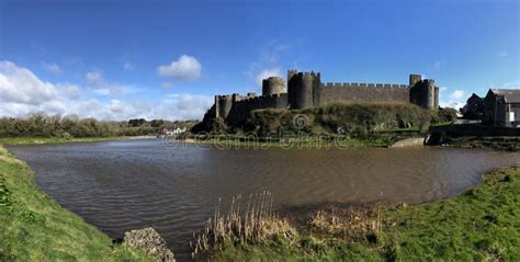 Pembroke Castle - Pembrokeshire - Wales Editorial Stock Image - Image of castell, landmark ...