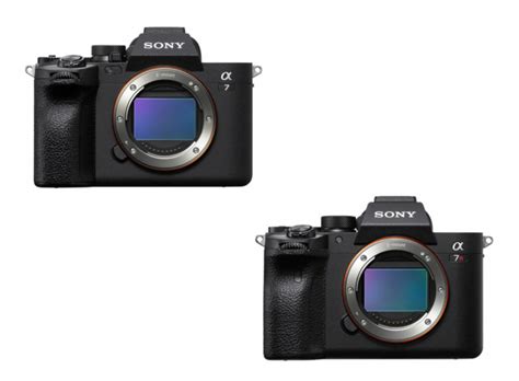 Sony A7 IV vs A7R IV (A7R IVA) – The 10 Main Differences - GearOpen.com