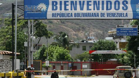 Colombia's border with Venezuela: 13 attacks in past month