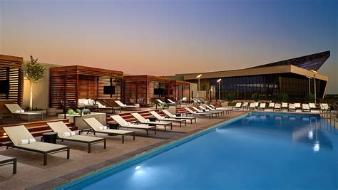 Rooftop Pool at Omni Oklahoma City Hotel | Hotel Pool in Oklahoma City, OK