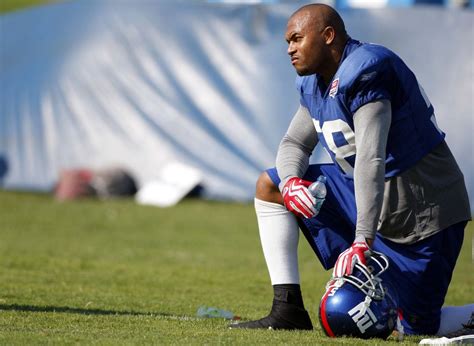 Former Giants LB Antonio Pierce says Giants are being overlooked, but ...