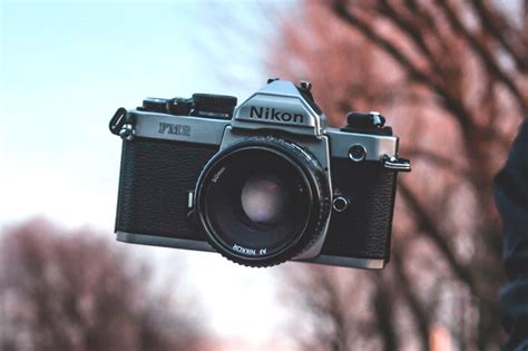 Nikon FM2 - Info about Films, Battery and the camera