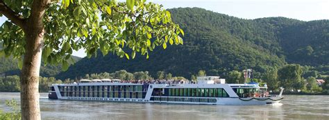 Bordeaux Gardens, Chateaux, History and Wine - Garden Travel Hub