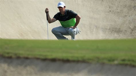 Rory McIlroy sitting pretty after 65 in Dubai