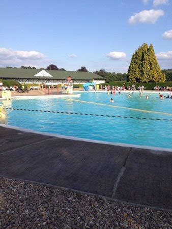 Ilkley Pool & Lido (England): UPDATED April 2019 Top Tips Before You Go (with Photos) - TripAdvisor