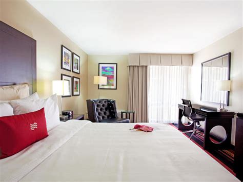 Crowne Plaza New Orleans Airport Hotel - New Orleans Hotel Collection ...