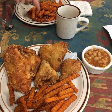 RICHARD'S RESTAURANT, Kendallville - Restaurant Reviews, Photos & Phone ...