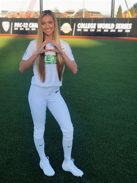 Haley Cruse / Haley Cruse Leaves Her Mark On The Oregon Softball Program Sports Dailyemerald Com ...