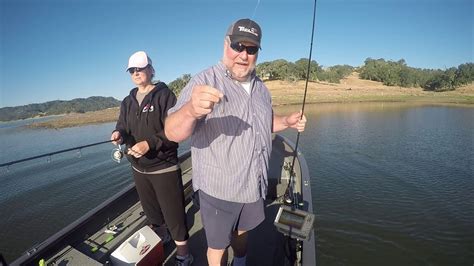 Drop shot Fishing at Lake Nacimiento with my wife - YouTube