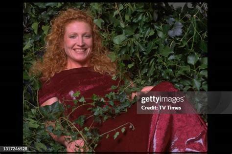 262 Charlie Dimmock Photos & High Res Pictures - Getty Images