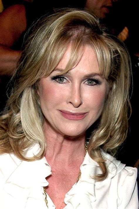 Kathy Hilton Sold her luxury Bel Air House To Chinese Billionaire - real stories world