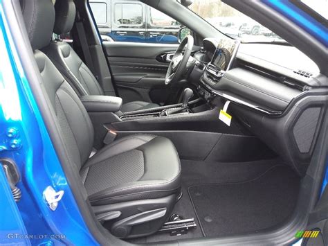 2022 Jeep Compass Altitude Interior Color Photos | GTCarLot.com