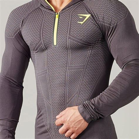 Gymshark Onyx Seamless Hooded Top - Charcoal #BasketballSocks | Mens workout clothes, Gym shirts ...