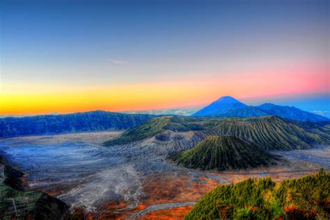 Anak Rimba: Gunung Bromo, Sunrise yang indah dan lautan pasirnya