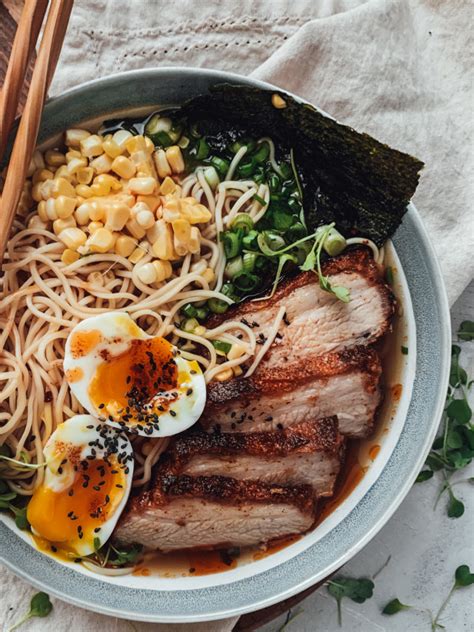 pork belly ramen - thecommunalfeast.com