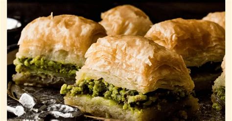 How To Make Lebanese Baklava Recipe | About Lebanon Baklawa