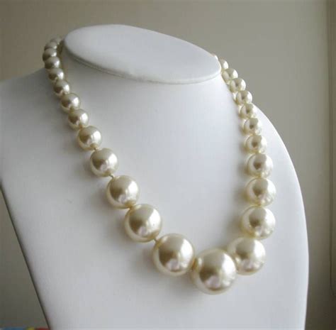 Vintage large faux pearl Necklace from Japan 1960s