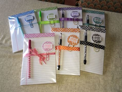 Matching notepad, pen and clip set. Great teacher gift en 2024