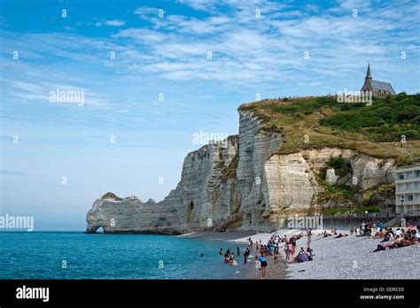 Beach Etretat France | Wallpaper Background HD