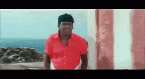 Vadivelu Winner GIF - Vadivelu Winner Throw - Discover & Share GIFs