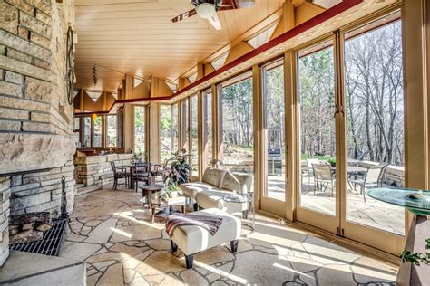 Quirky Frank Lloyd Wright-Inspired '70s Home Asks $590K - Curbed Modern Family Rooms, 70s House ...