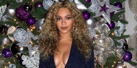 Beyoncé Shows Off Her Many Christmas Trees on Instagram