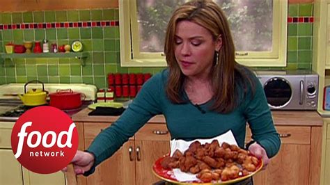 How to Make Buffalo Popcorn Chicken Bites | 30 Minute Meals with Rachael Ray | Food Network ...